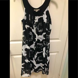 Black & White floral sleeveless dress